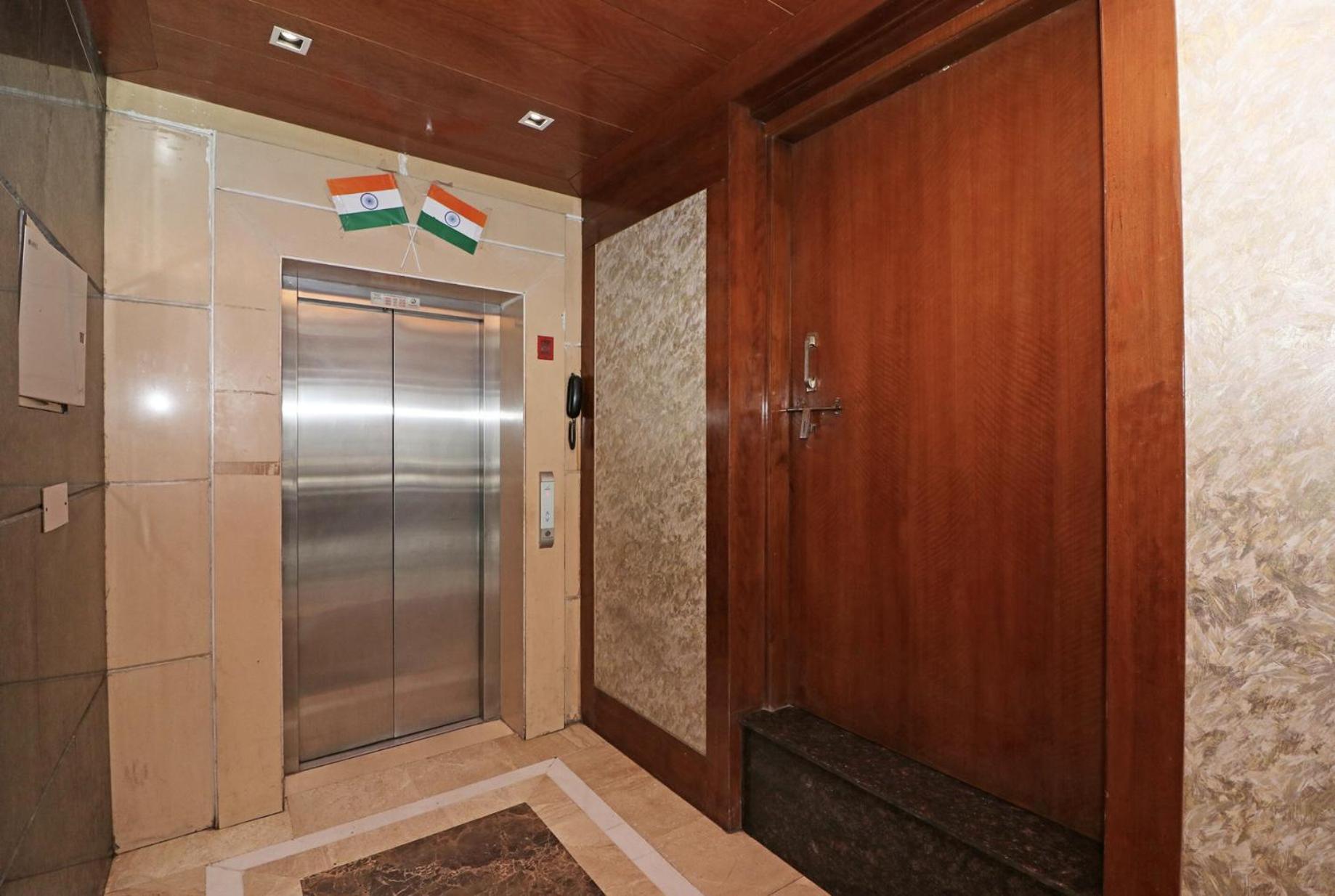 Hotel Lotus Paradise - Banquet & Dining - Near Murthal Sukhdev Rāi Exterior foto